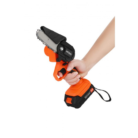 PIŁA AKUMULATOROWA + WYSIĘGNIK 21V 4" KD10642