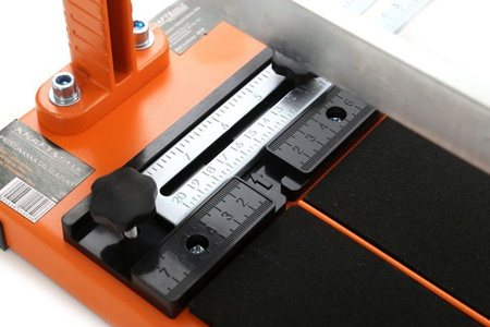 Przecinarka do glazury – precyzyjne i wytrzymałe narzędzie do cięcia płytek KD1578