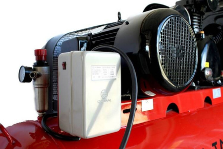 Kompresor Olejowy 500L / 3 tłoki / 400V KD1413